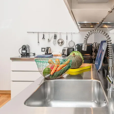 Apartament Quiet House In A Lively Area! *