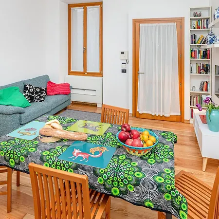 Quiet House In A Lively Area! Mediolan