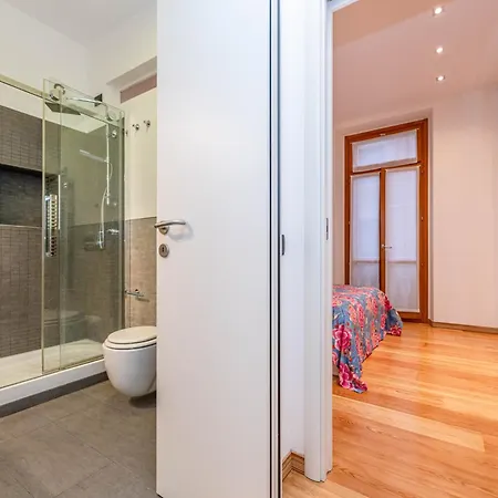 Apartament Quiet House In A Lively Area! *