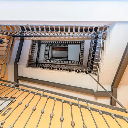 Quiet House In A Lively Area! Apartament *